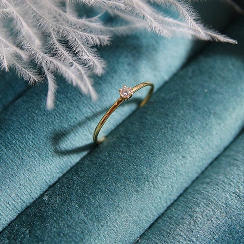 Very Thin Single Diamond Ring With 925 Sterling Silver Plated 14K Gold Ring For Ladies Tail Ring