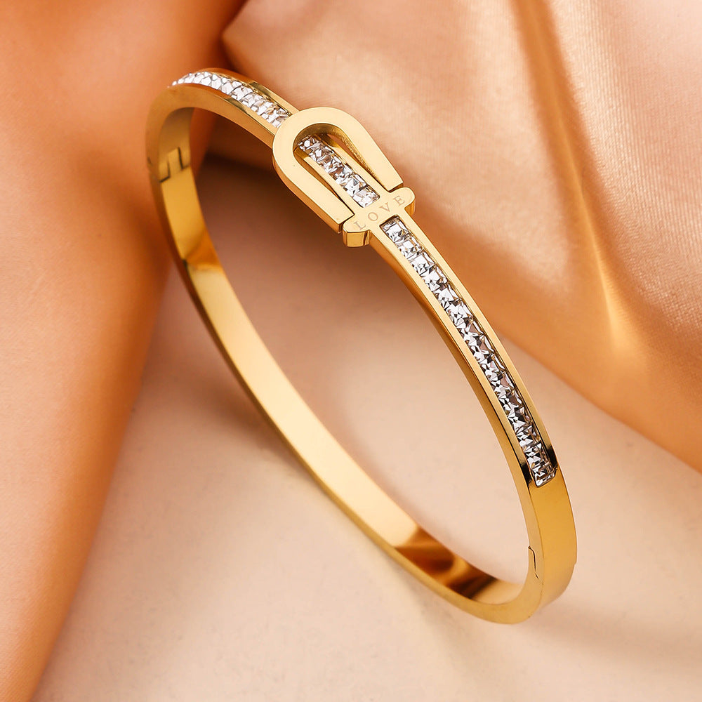 Gold Plating Exquisite Stainless Steel Bracelet Fashion Bracelet For Women