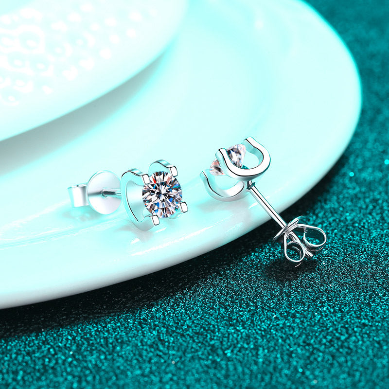 925 Sterling Sølv Tyrehoved Stud Øreringe Kvinder Indlagt Moissanite Small