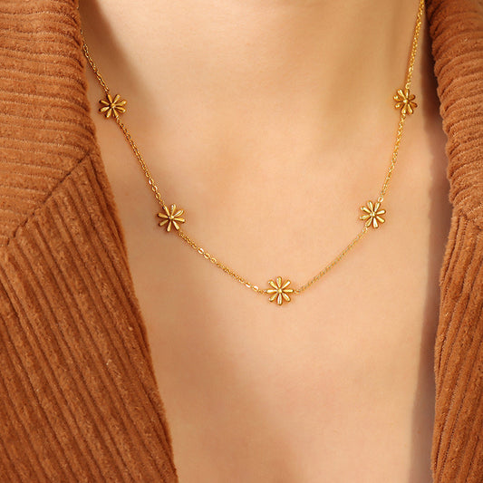 Fairy Temperamental Flower Titanium Steel Gold-plated Necklace