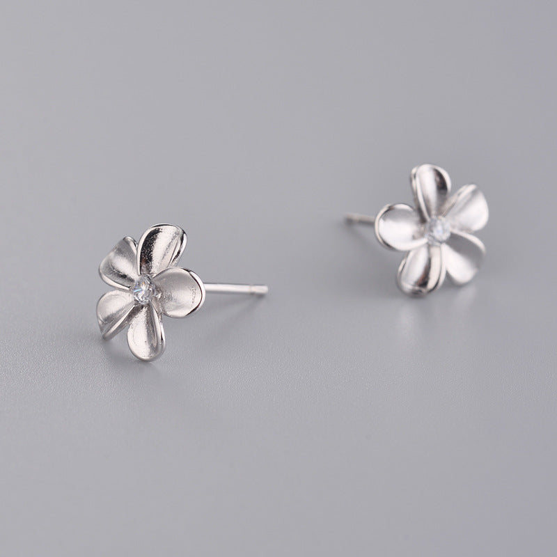 925 Sterling Silver Stud Earrings For Women Dignified Flowers Diamond