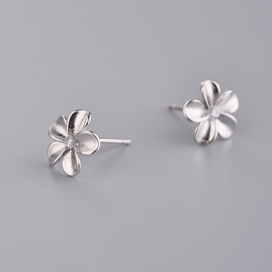 925 Sterling Silver Stud Earrings For Women Dignified Flowers Diamond