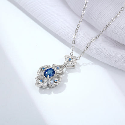 S925 Sølv Retro Mønster Halskæde Kvinders Alsidig Natural Safir Pendant