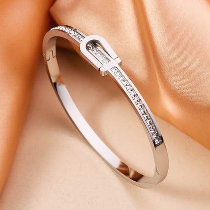 Gold Plating Exquisite Stainless Steel Bracelet Fashion Bracelet For Women