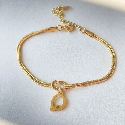 Nyt bogstav AZ Kærlighedsknude Armbånd Til Kvinder Par Guld Farve Dainty Snake Chain Charm Armbånd Rustfrit Stål Smykker Gave Valentinsdag gaver